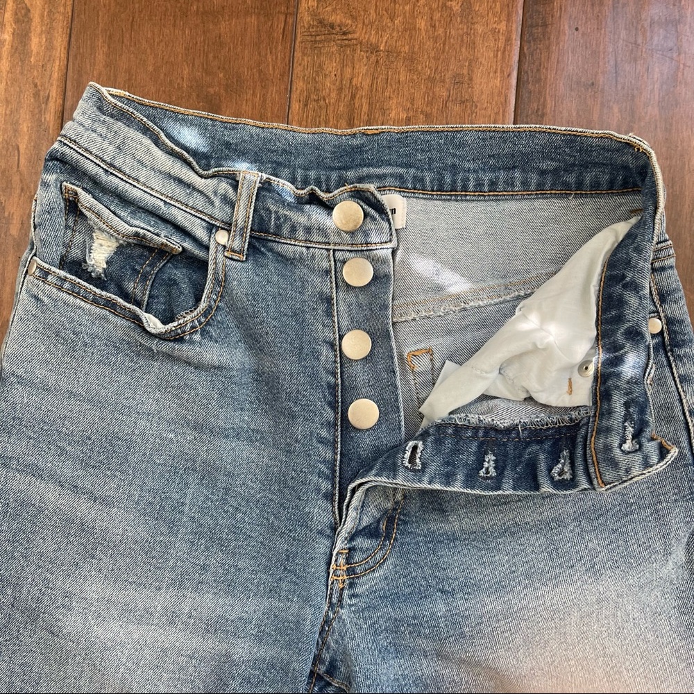 HIGH RISE SKINNY JEANS